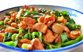 娱乐吃瓜酱辣椒炒肉,带你领略美食与娱乐的双重魅力