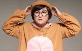 吃瓜娱乐圈张凌赫百度云,揭秘吃瓜群众的云端追星之旅