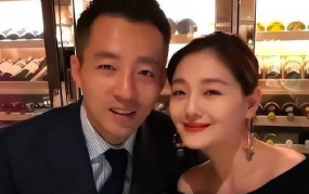 最新娱乐圈吃瓜事件,明星恋情曝光，幕后真相令人震惊